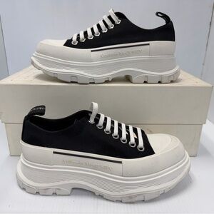 Alexander McQueen Tread Slick Low Lace Up Black White FW21 EU Size 39 Women’s